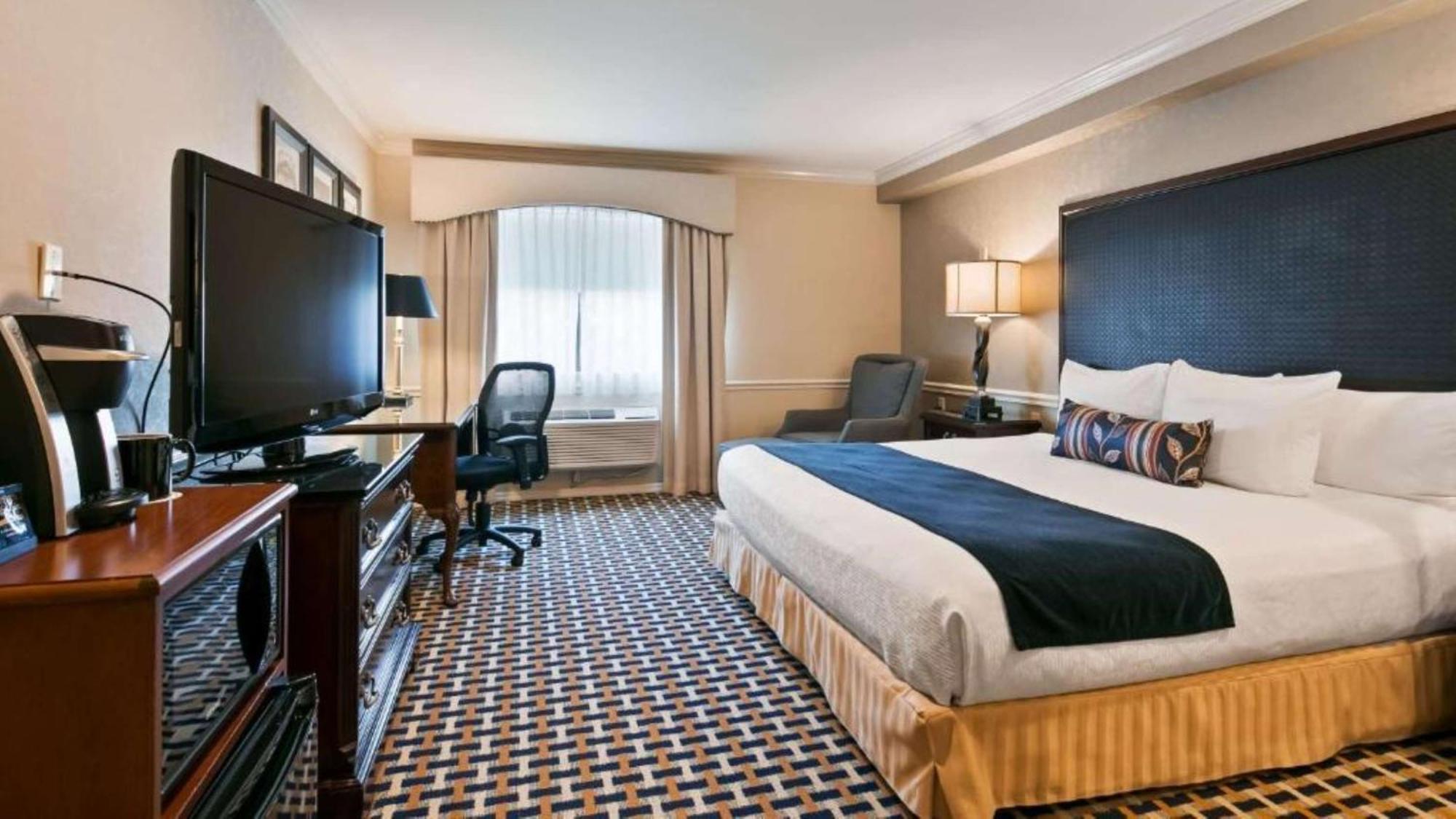 Best Western Plus Puyallup Hotel Ngoại thất bức ảnh