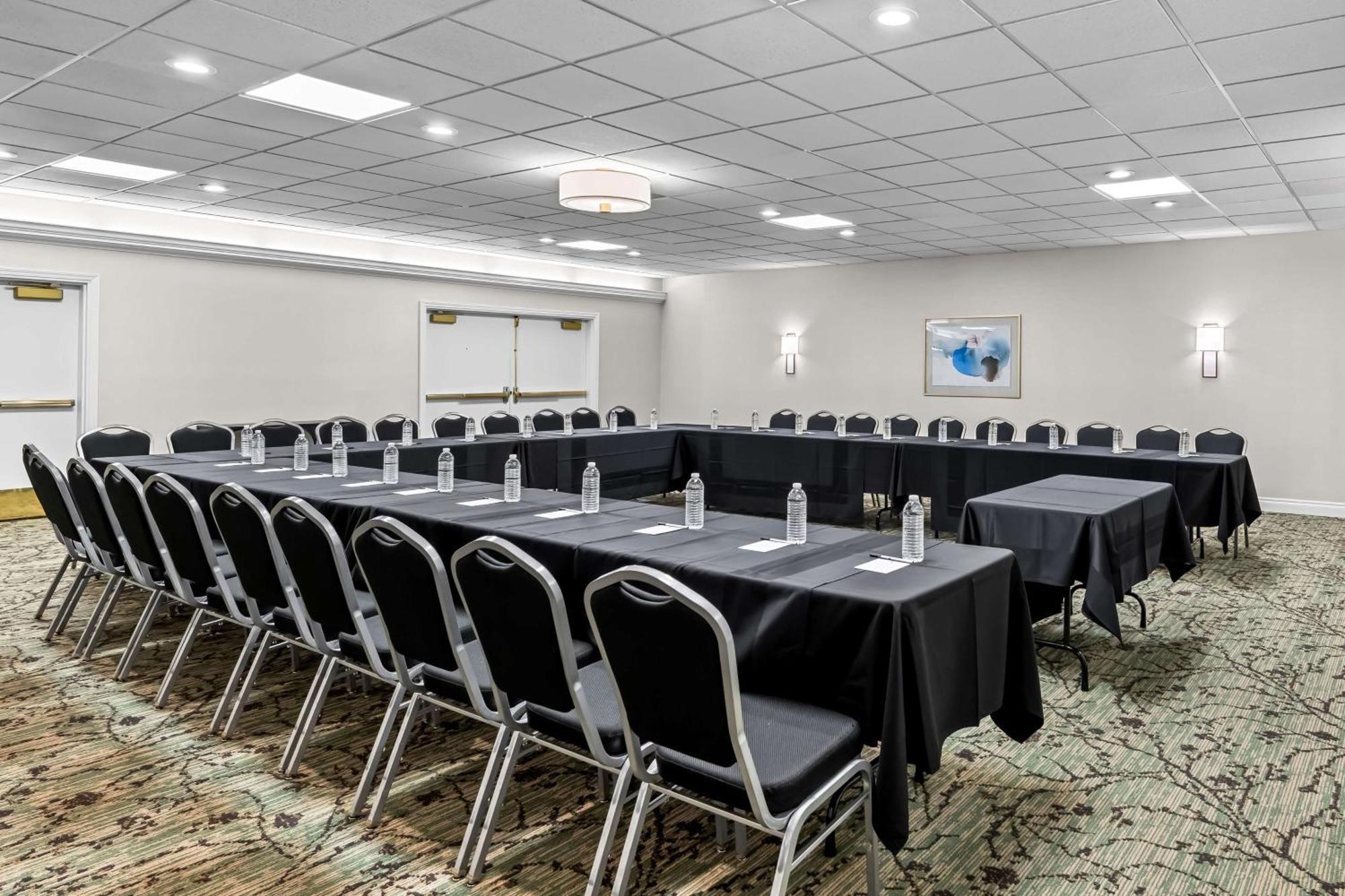 Best Western Plus Puyallup Hotel Ngoại thất bức ảnh