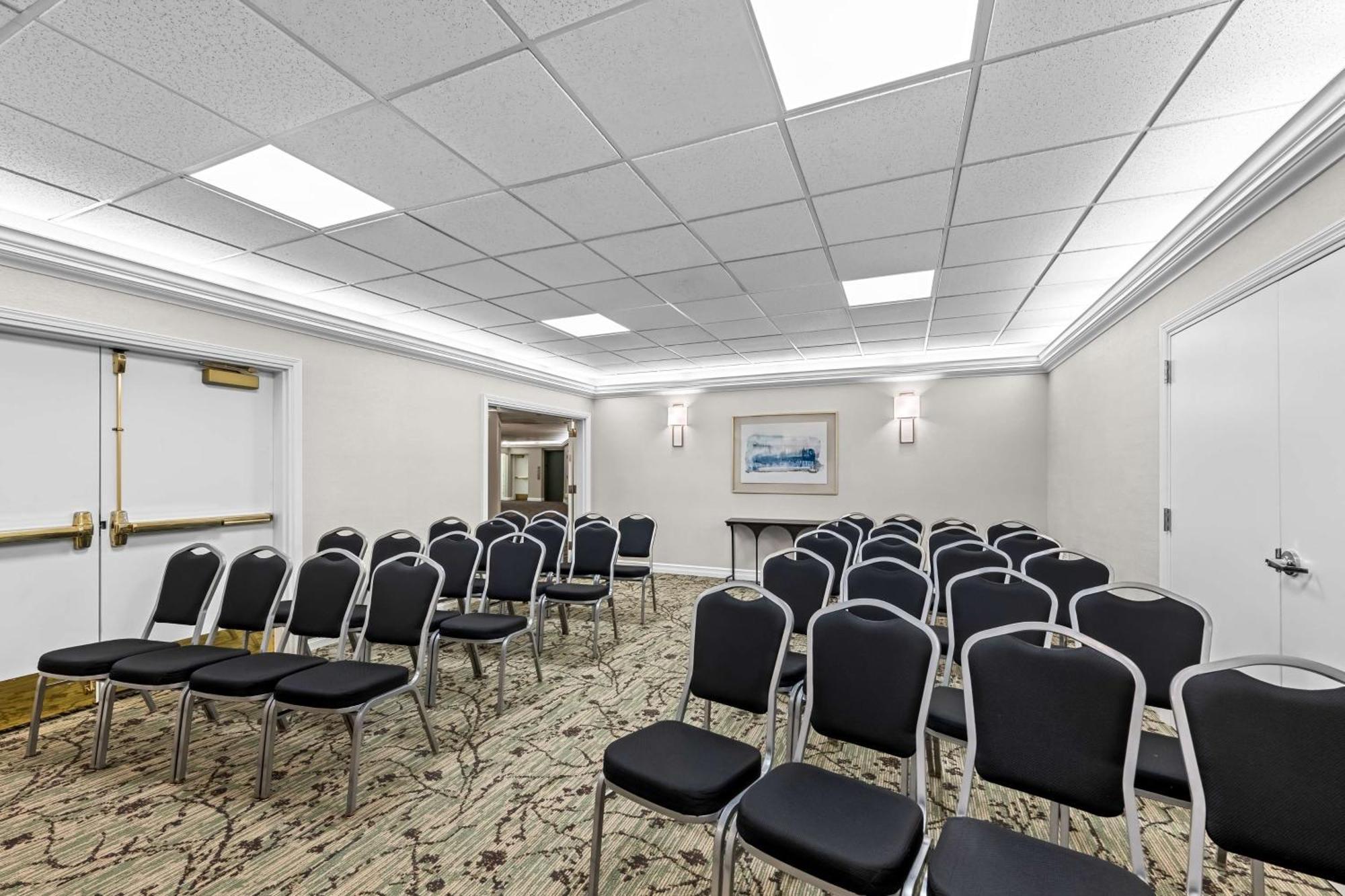 Best Western Plus Puyallup Hotel Ngoại thất bức ảnh