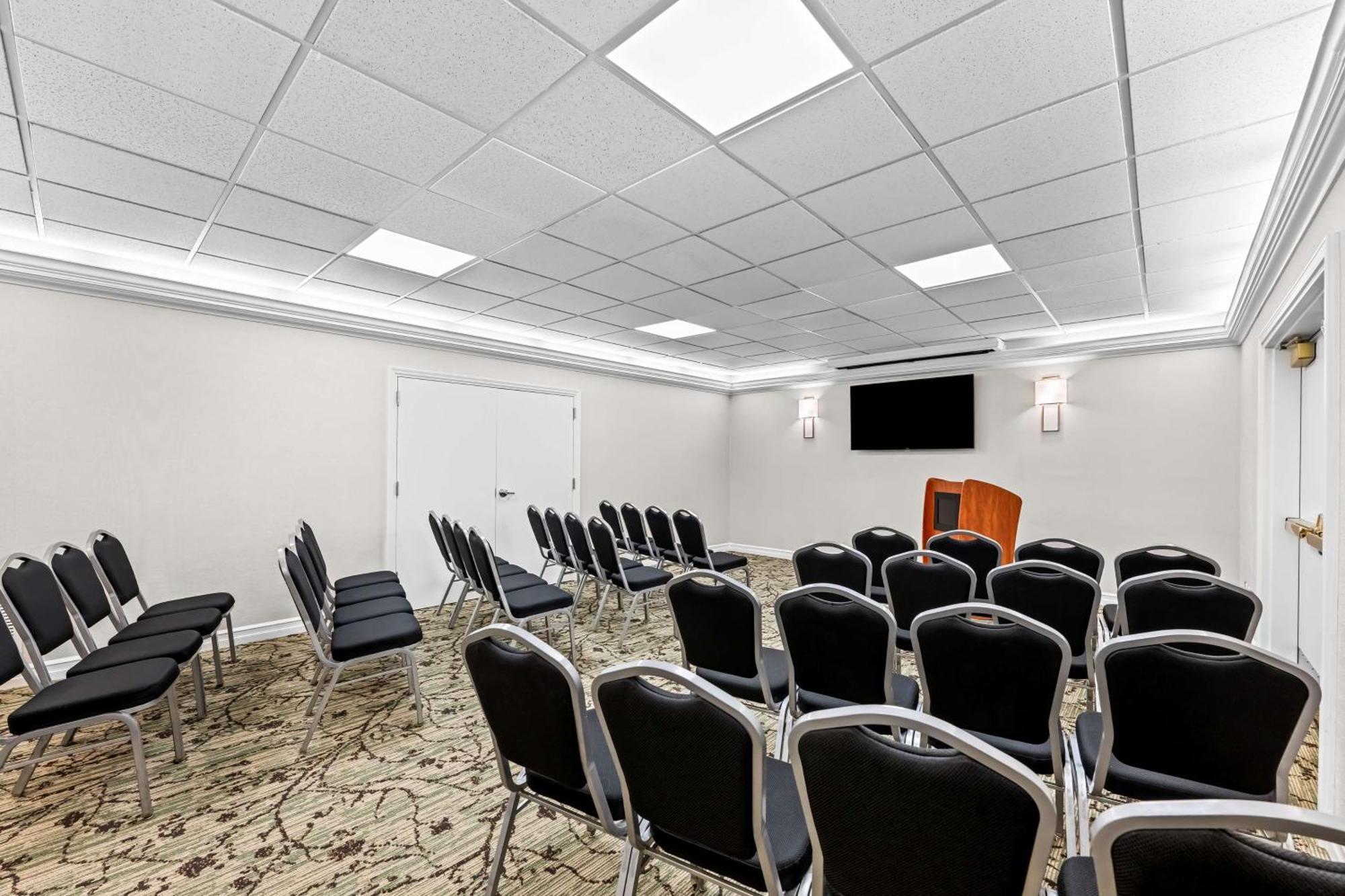 Best Western Plus Puyallup Hotel Ngoại thất bức ảnh