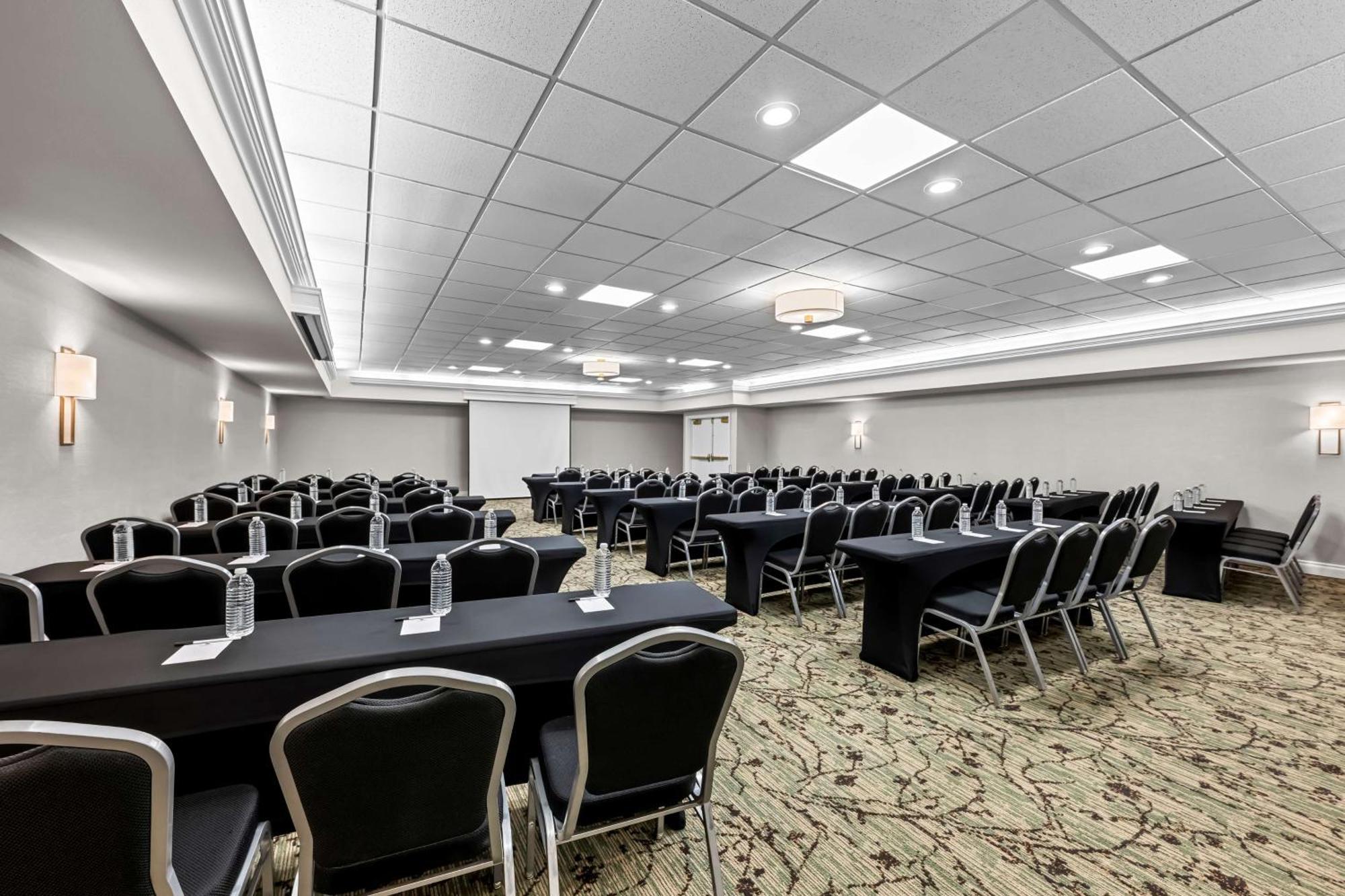 Best Western Plus Puyallup Hotel Ngoại thất bức ảnh